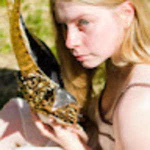 Meet your Posher, Iris